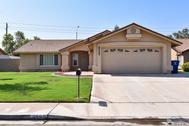 Building Photo - 3555 W 15th Ln