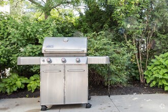 Peninsula Apartments photo'