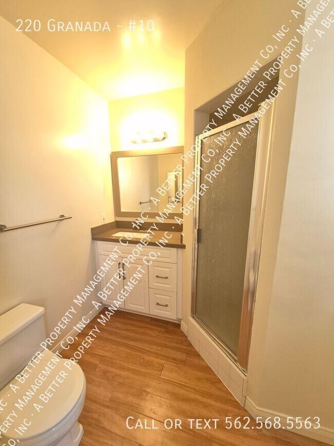 Foto del edificio - 220 Granada-#10