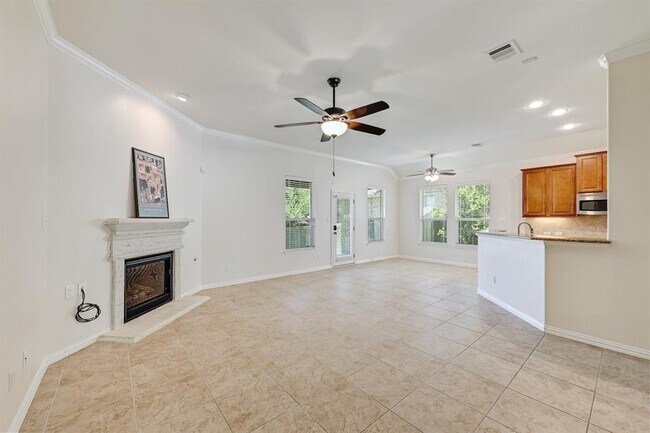 Foto del edificio - 510 Rolling Brook Ln