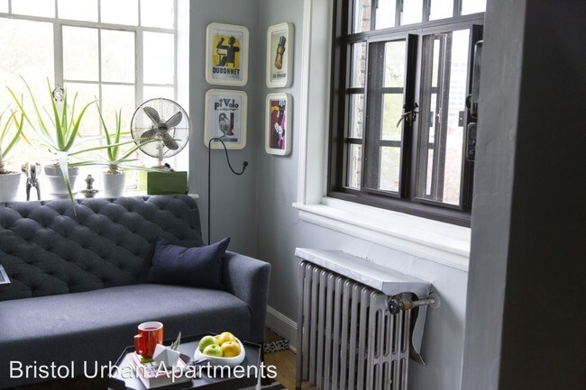 Foto del edificio - 2081 NW Everett St