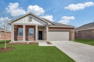 Building Photo - 308 Briar Cv