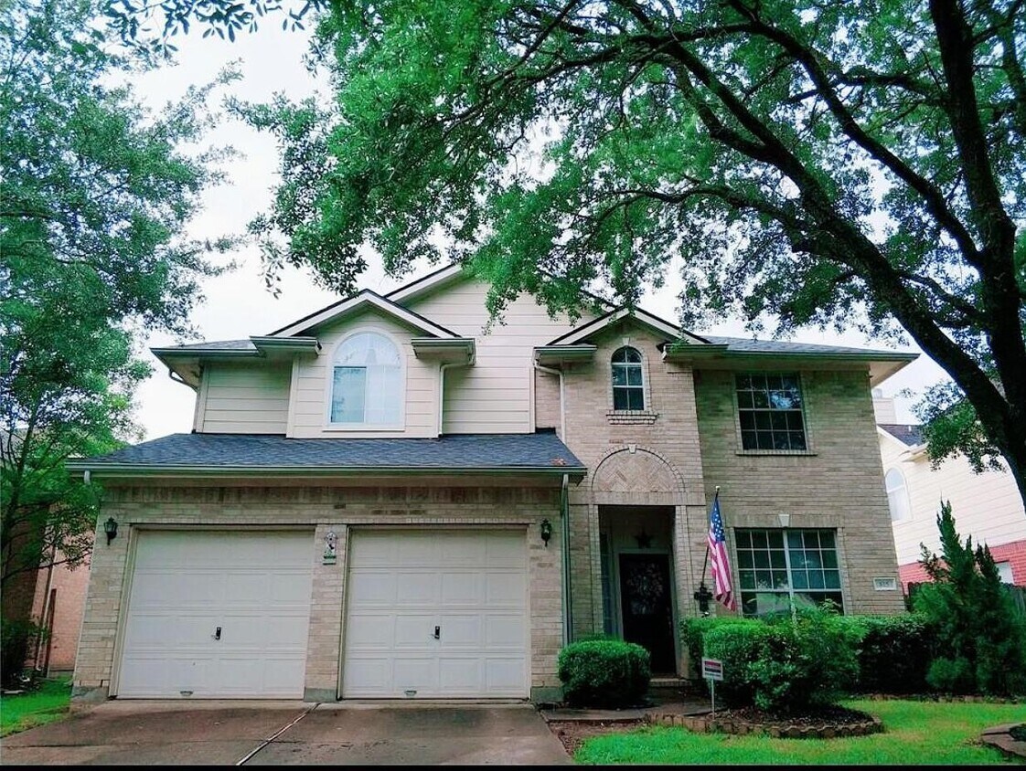 Foto principal - 815 Featherbrook Ct