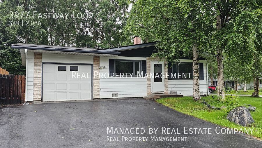 Primary Photo - Remodeled Ranch Style Single Family Home w...