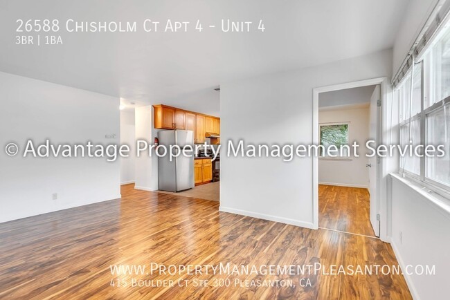 Building Photo - 26588 Chisholm Ct