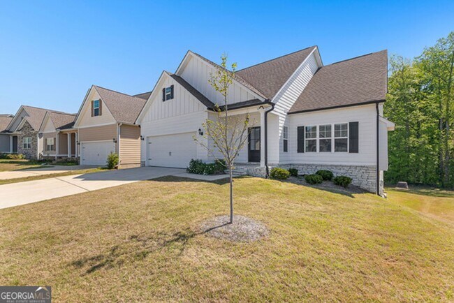 Building Photo - Move in ready- 5 bedroom, 3.5 bathroom home in the Highly Desirable Bryant Lake Community in Lagr...