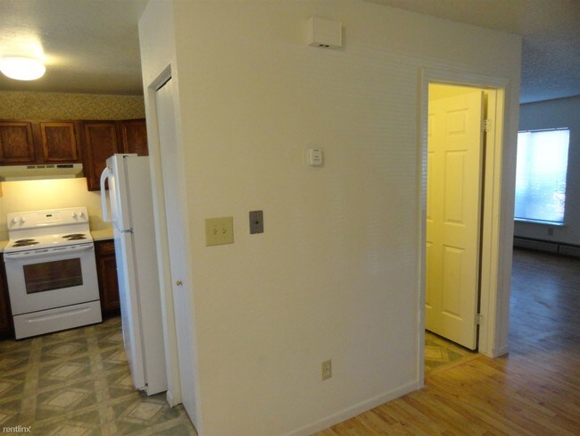 Building Photo - 3291 S Good Hope Cir