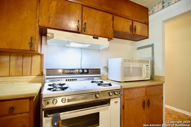 Building Photo - 4543 CAMBRAY DR
