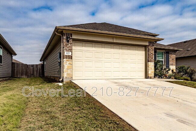 Building Photo - 825 Gerardia Ct