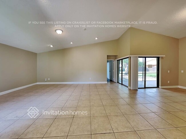 Building Photo - 14831 SW 50th Terrace