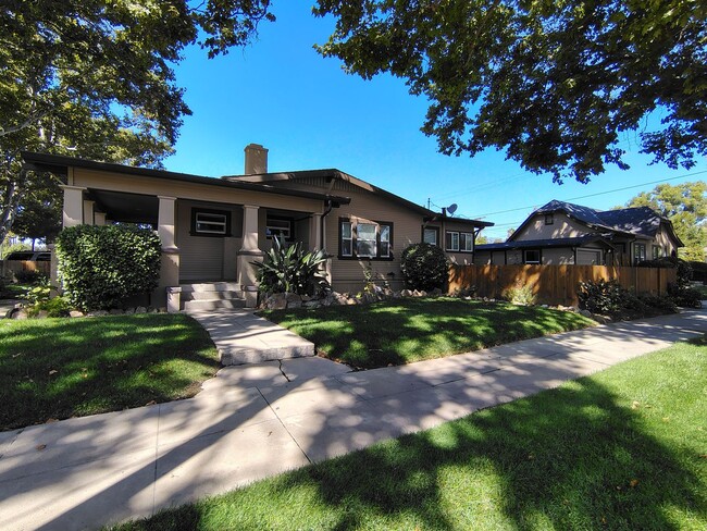 Foto del edificio - 701 Tuolumne Blvd