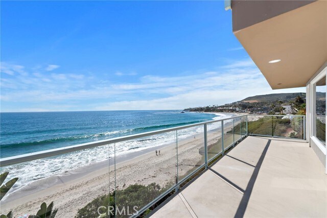 Building Photo - 603 S Coast Hwy