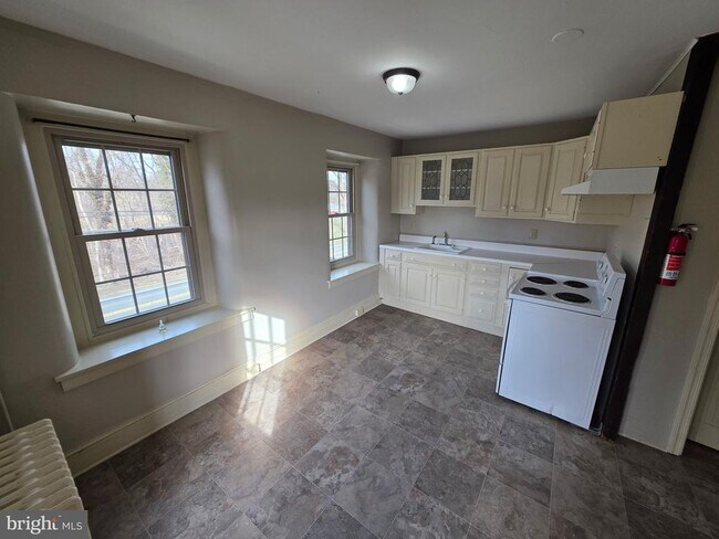 Foto del edificio - 2022 E Main St