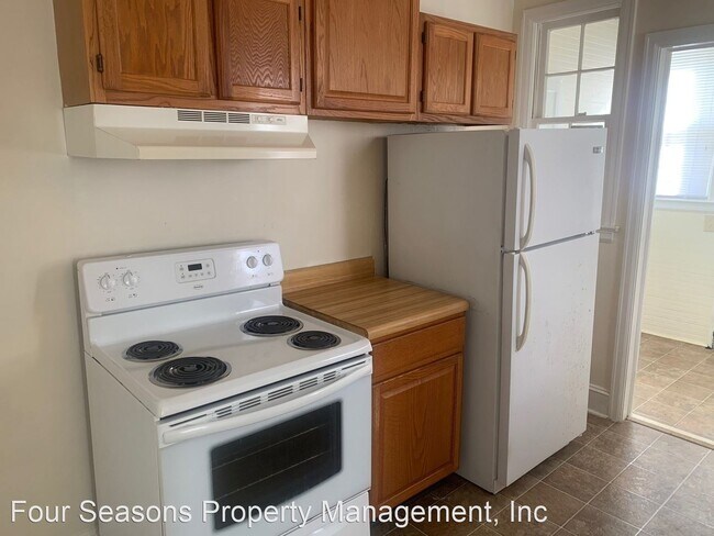 Building Photo - 2 br, 1.5 bath House - 845 Henley Place