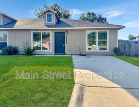 Building Photo - 10493 River Birch Dr