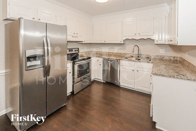 Building Photo - 6831 Van De Rohe Dr