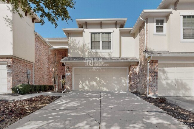 Foto del edificio - 3 Bedroom Home for Rent in Frisco