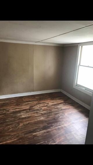 Building Photo - 400 Montgomery Ave