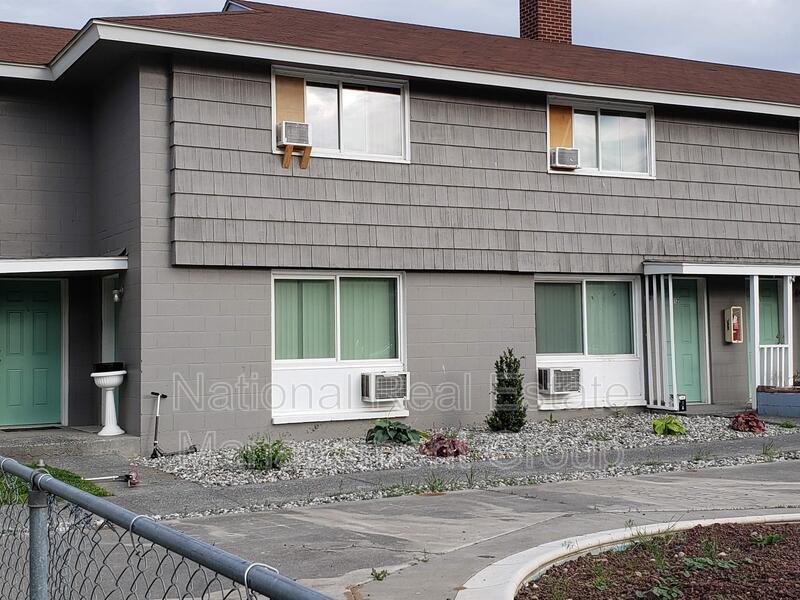 520 C St, Ephrata, WA 98823 Condo for Rent in Ephrata, WA