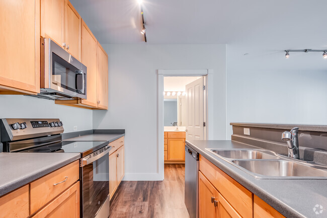 2BR, 2BA - 1,412SF - Kitchen - Jefferson Block Apartments