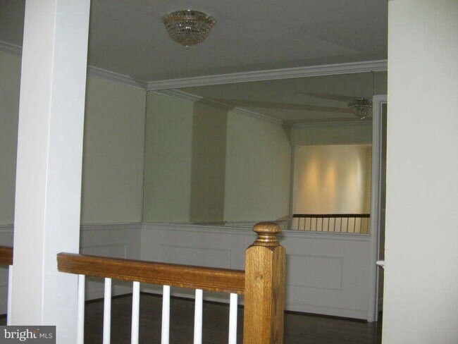 Foto del edificio - 6617 Madison McLean Dr