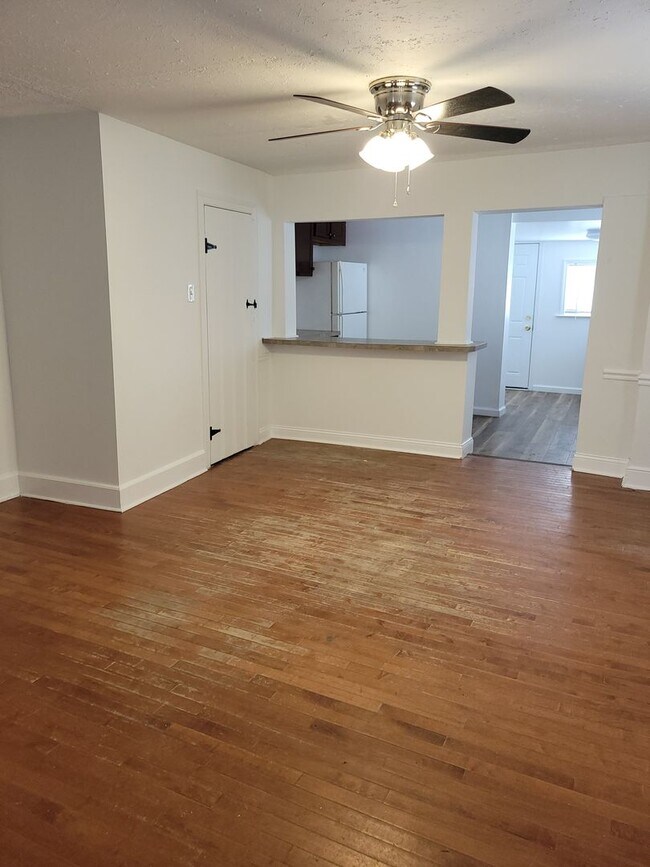 Foto del edificio - Spacious Twin - Torresdale