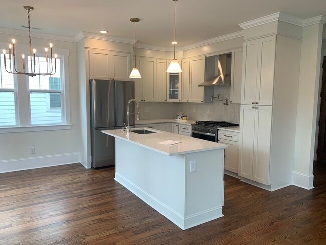Building Photo - Coming Soon for August Move In