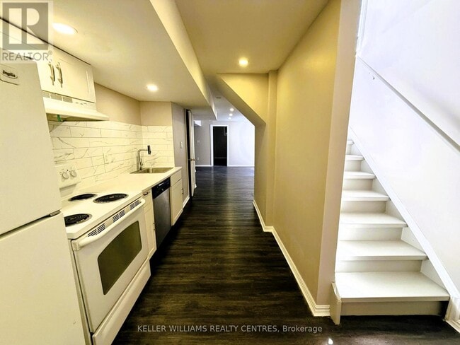 Building Photo - 53 Stollar Blvd