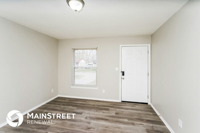 Building Photo - 6506 Maravian Dr