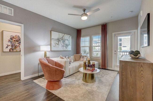 Building Photo - Ascend Reunion Crossing