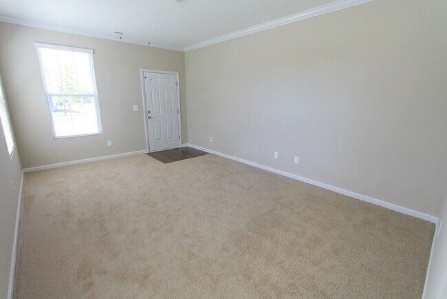 Foto del edificio - Beautiful 3BD/2.5BTH townhome in Northwest...