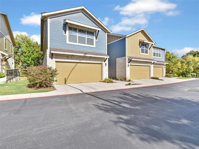 Building Photo - 516 E Slaughter Ln