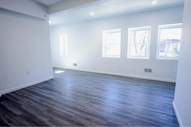 Foto del edificio - 818 S 12th St