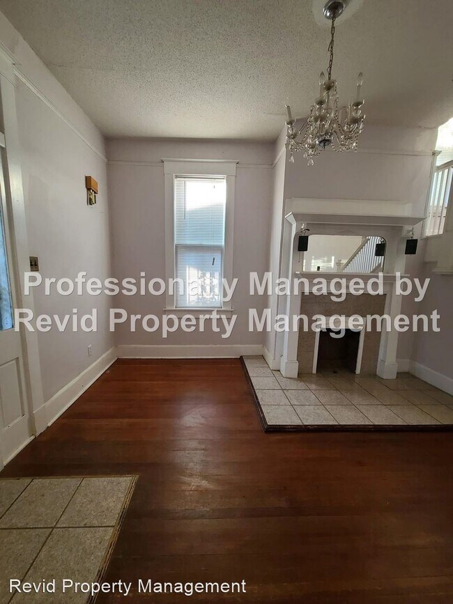 Foto del edificio - 4 br, 2 bath House - 1960 Cowden Ave