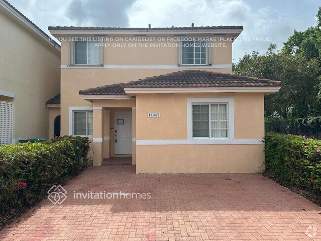 Building Photo - 14365 SW 134th Pl