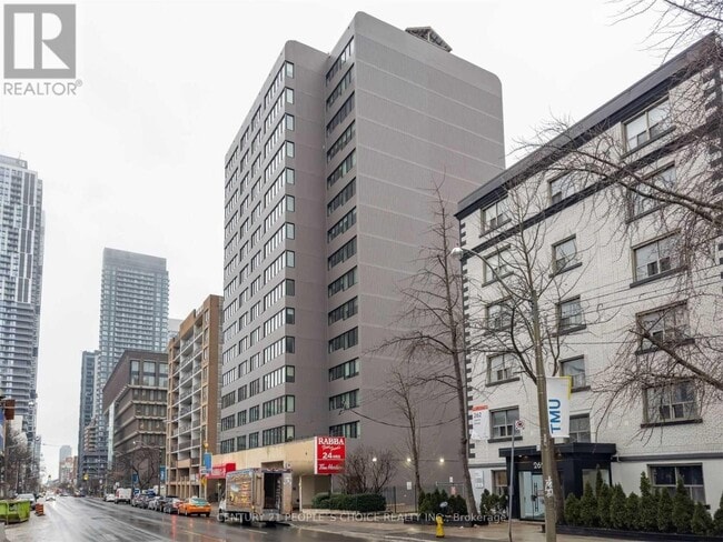 Building Photo - 256-256 Jarvis St