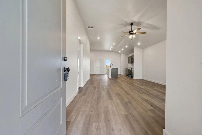Foto del edificio - 7215 8th St