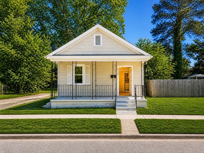Photo - 1314 20th St (Chesapeake, VA) House