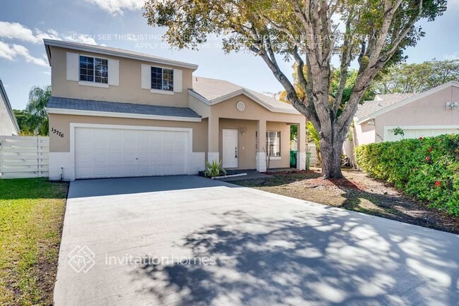 Building Photo - 13776 SW 145th Terrace