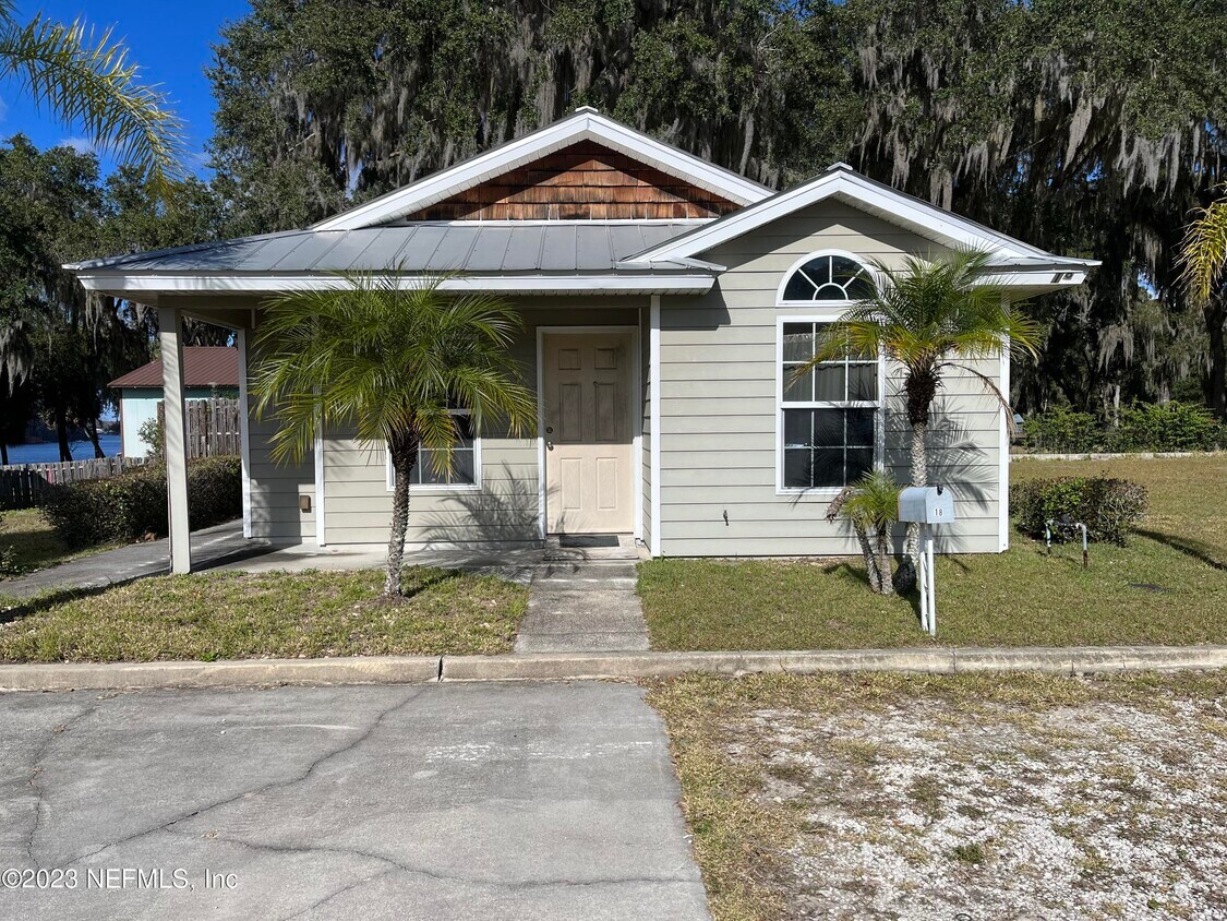 100 Ashton Cir, Welaka, FL 32193 House Rental in Welaka, FL