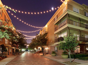 AMLI Memorial Heights Rentals - Houston, TX | Apartments.com