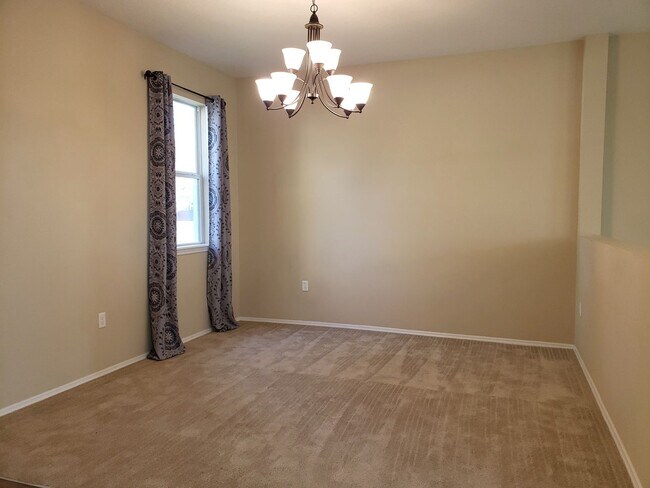 Building Photo - Spacious 2 story single family home in Arb...