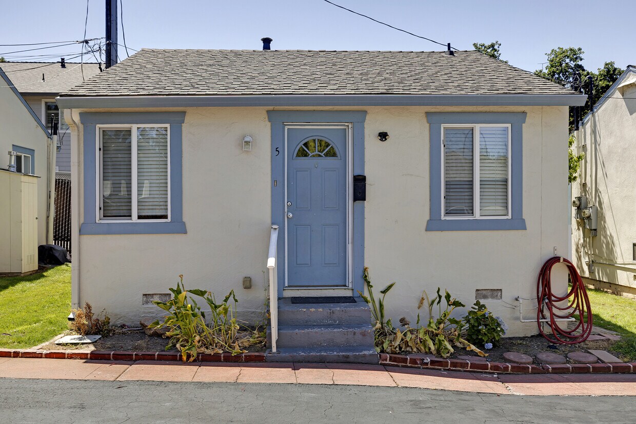 Photo - 4067 Vineyard Ave (Pleasanton, CA)
