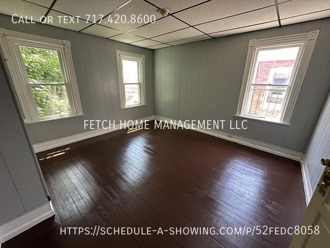Building Photo - 722 E King St