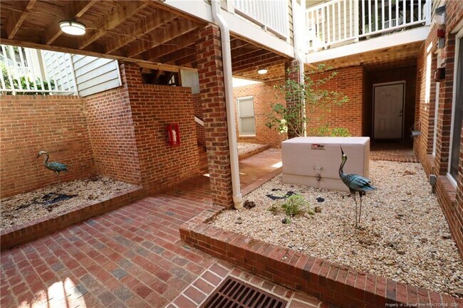 Foto del edificio - 510 Springfork Dr