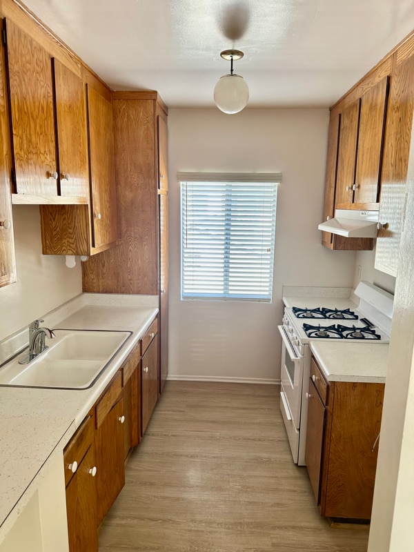 Foto del edificio - 4350 Troost Ave