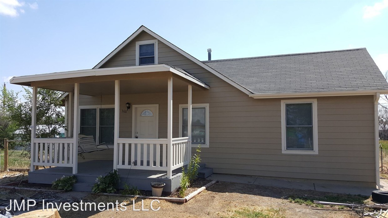 Primary Photo - 3 br, 1.5 bath House - 360 S Sherman St