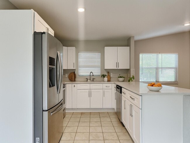 Foto del edificio - Updated 3BR/2BA Home in North Tampa – Mode...