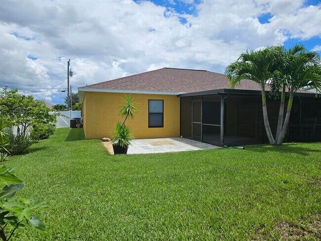 Foto del edificio - 1632 SW 33rd Terrace