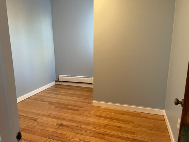 Foto del edificio - 1421 121st St